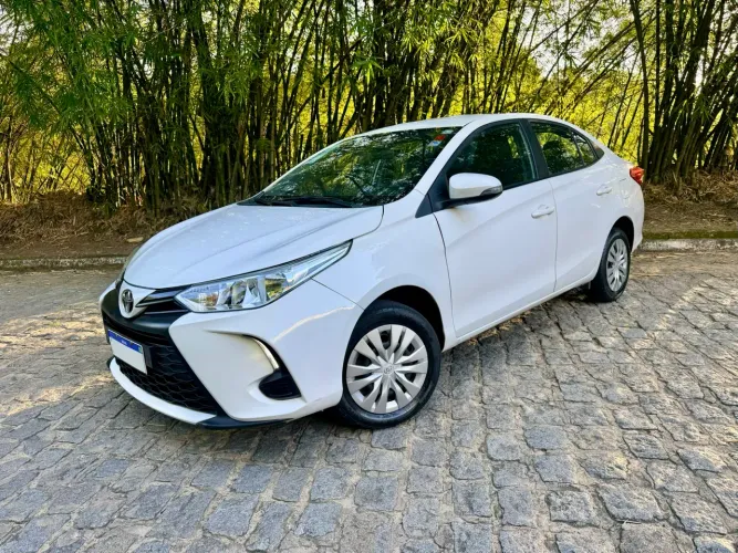 Toyota Yaris XL Sedan 1.5 Flex 16V 4P Aut. 2024