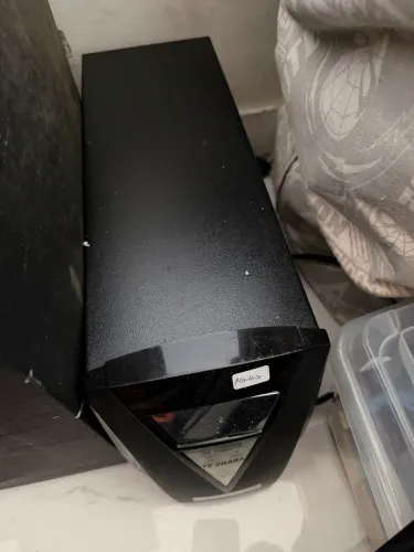 NO-BREAK TS SHARA UPS PRO 1400VA CONVERTE DE BIVOLT para -->115v COM BATERIA NOVA!