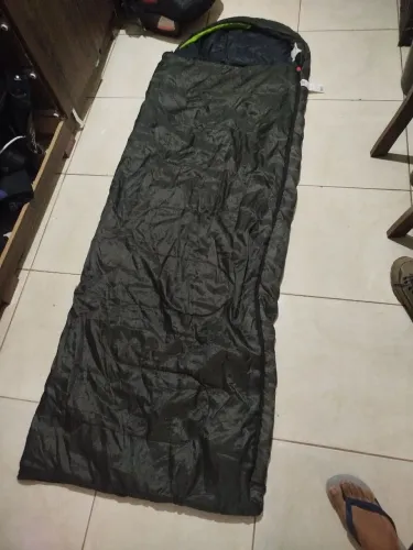 SACO DE DORMIR TOTALMENTE NOVO