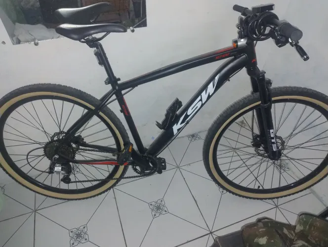 Bike aro 29 ótima pra pedal 