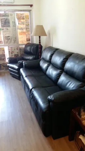 Conjunto Sofá 3 lugares + Poltrona do Papai (no estado)
