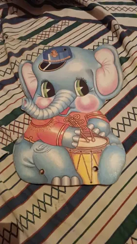 Vendo esse quadro de parede do elefante.!
