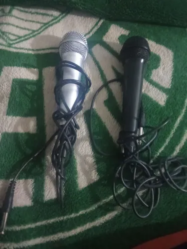 2 MICROFONES