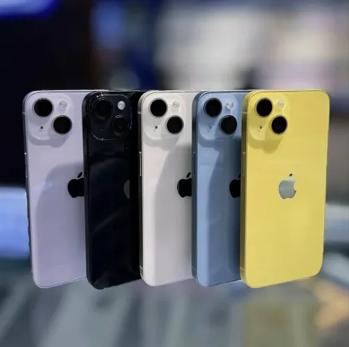iPhone 14 / 256GB / Somos Loja Física / Aceitamos Troocas 