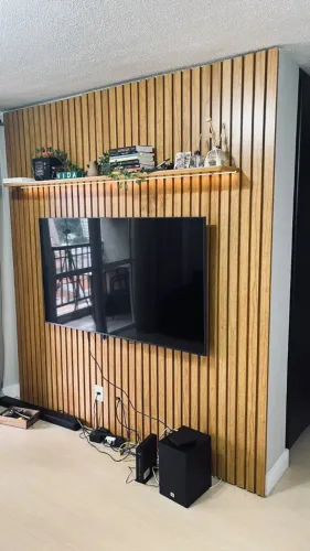 Painel para TV Ripado com LED Nobre 230 Naturale - Gelius