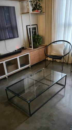Mesa de Centro Estilo Industrial