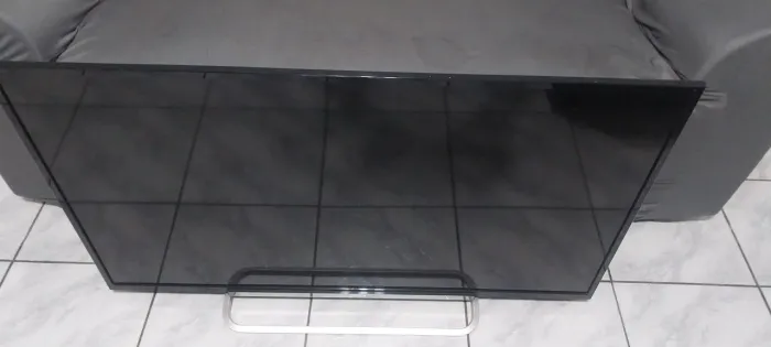 Tv sony 46" ((não é smart))