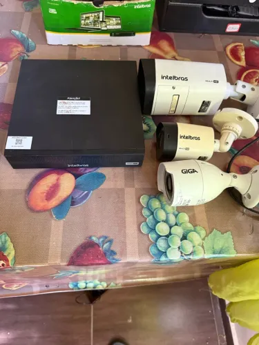 Kit Câmeras de Segurança INTELBRAS