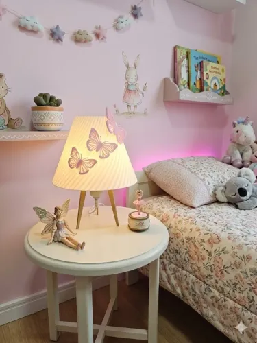 Abajur Decorativo com LED | Luminária de Mesa Moderna | Borboleta | Bivolt 3W 