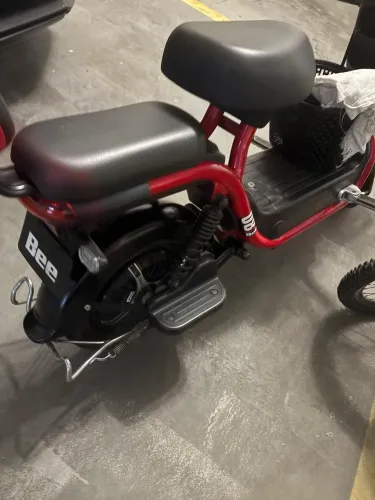 Vendo bicicleta elétrica BEE