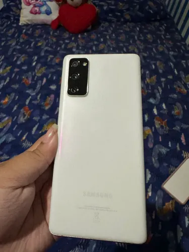 SAMSUNG GALAXY S20 FE