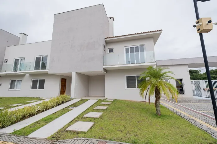 Casa no Figueiras da Marina, Areal 2 quartos, 1 suíte, lareira, 2 vagas e infraestrutura