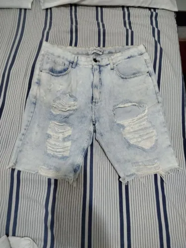 Bermudas destroyed ótimas