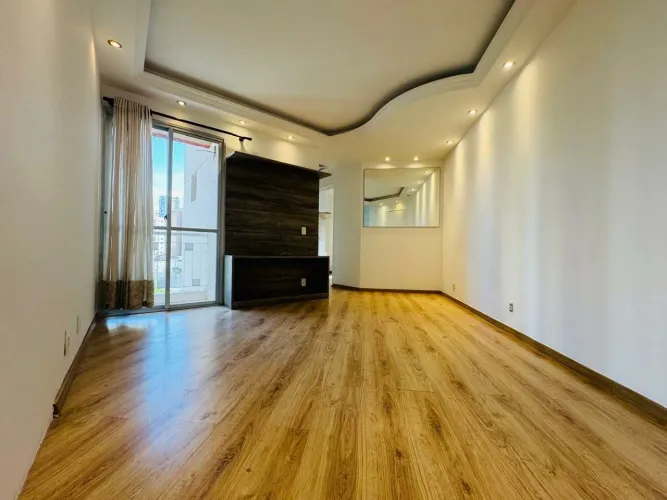APARTAMENTO REFORMADO HÁ 500 METROS DA AV. INTERLAGOS!