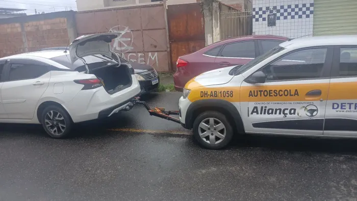 Reboque de veículos