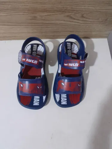 VENDO SANDALIA INFANTIL MASCULINA