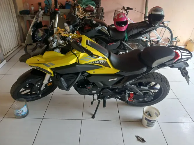  Vendo Storm200 estado de zero