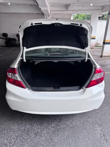 Honda Civic Sedan LXS 1.8/1.8 Flex 16V Aut. 4P 2014