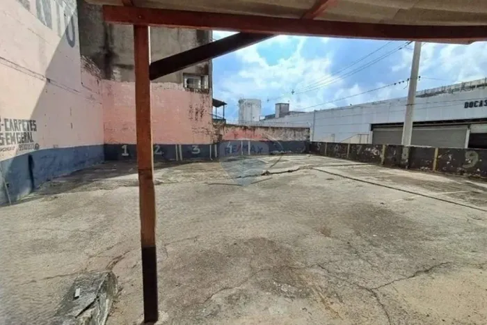 Ponto Comercial, excelente negócio ao lado do Shopping Cianê