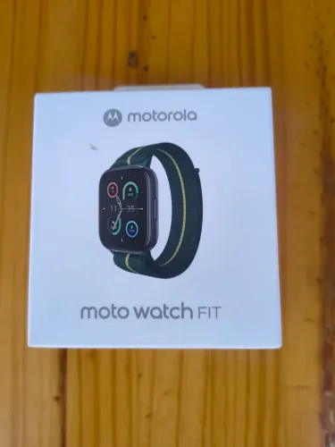 Vendo Motorola moto watch fit