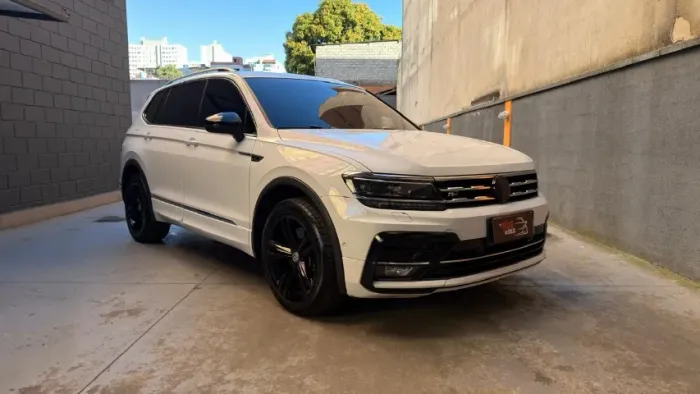 Volkswagen Tiguan Allspac R-line 350 TSI 2.0 4X4 2019