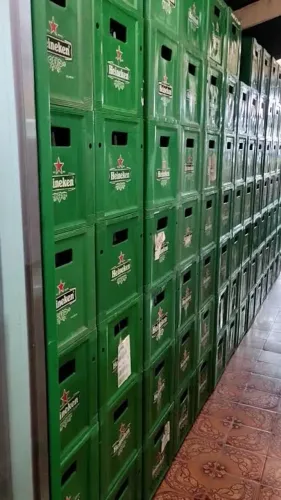 Vendo vasilhames de Heineken 600!!!