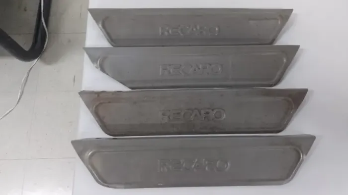 Placas laterais para banco RECARO linha VW