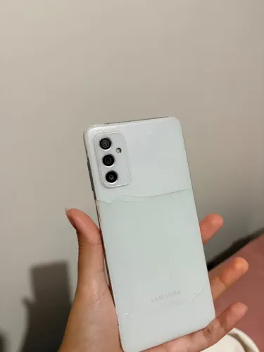 Galaxy m52