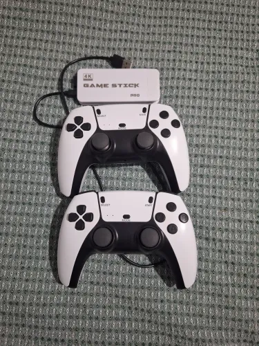 Game Stick 4K Pro + 2 Controles Sem Fio