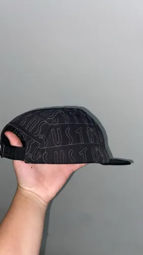 Boné da High x sustos