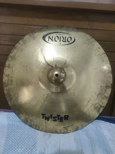 Prato Ride 20" Orion Twister - Conservado