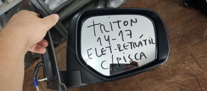 Retrovisor Triton Dakar com pisca 2015 2016 2017 2018 retratil 