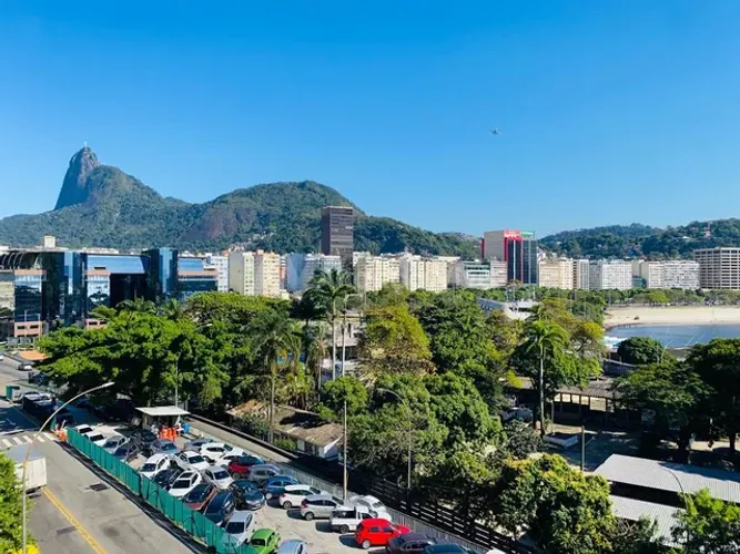 Botafogo | Apartamento 4 quartos, sendo 1 suite