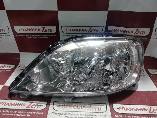 Farol esquerdo Logan 2011  2013