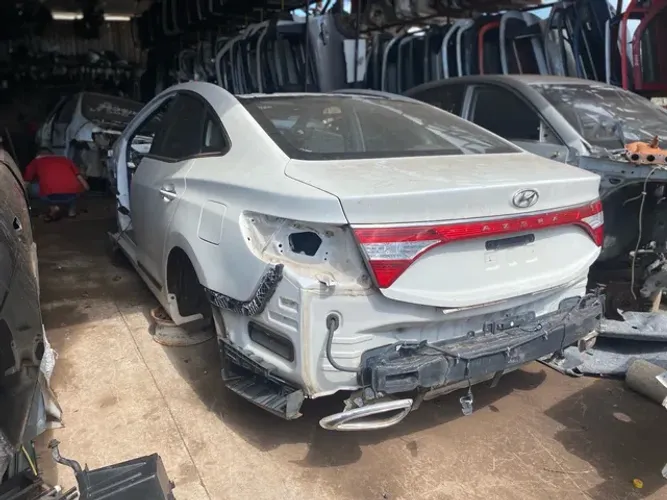 Sucata Hyundai Azera 2013