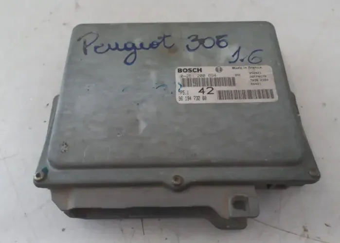 Modulo injeção Peugeot 207 1.6 16v 0261S04197