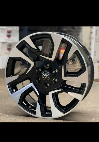 Rodas SW4 ou Hilux aro 22 em até 10x de R$729,00 no cartão de crédito