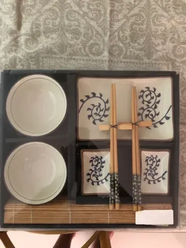 Kit Comida Japonesa 10pecas na caixa