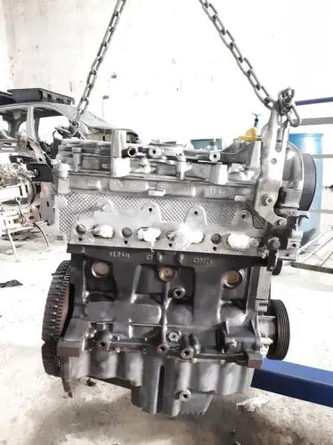 Motor parcial Renault Kangoo 2012 1.6 16v k4m flex