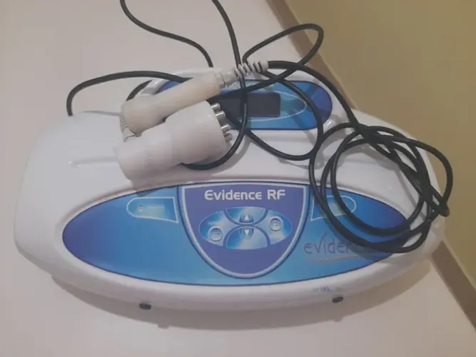 Rádio-frequência corporal e facial 