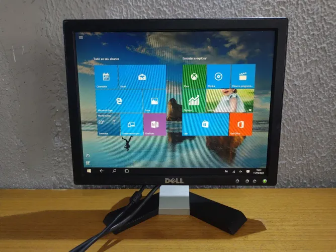 Monitor Dell 15 Pol VGA 
