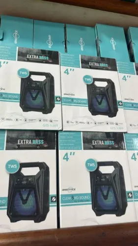 Caixa caixinha de som radio bluetooth