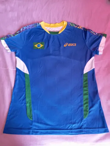Blusa Asics Brasil P