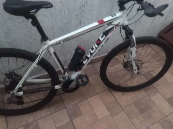 Bike Evoke Canibal 