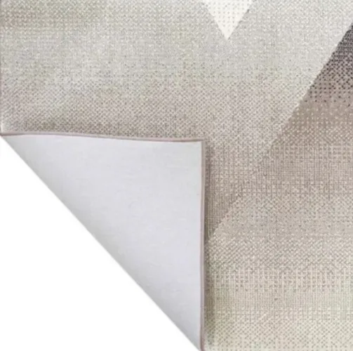 Tapete São Carlos lindo - usado 