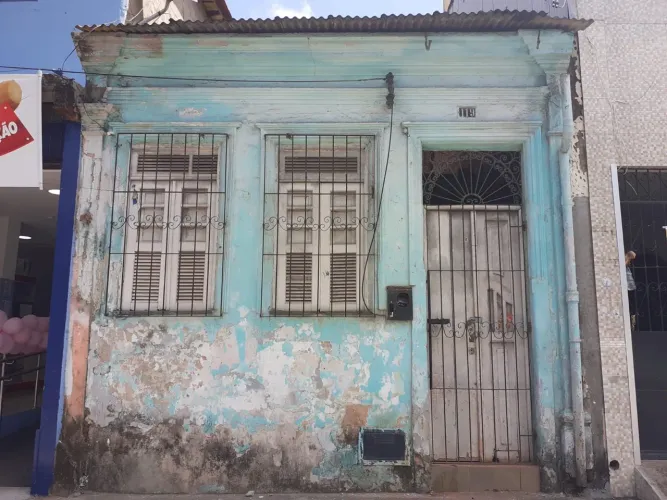 Casa em ruína (terreno) Baixa de Quintas