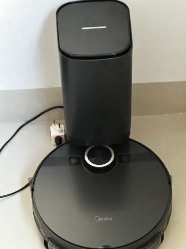 Robô aspirador Midea