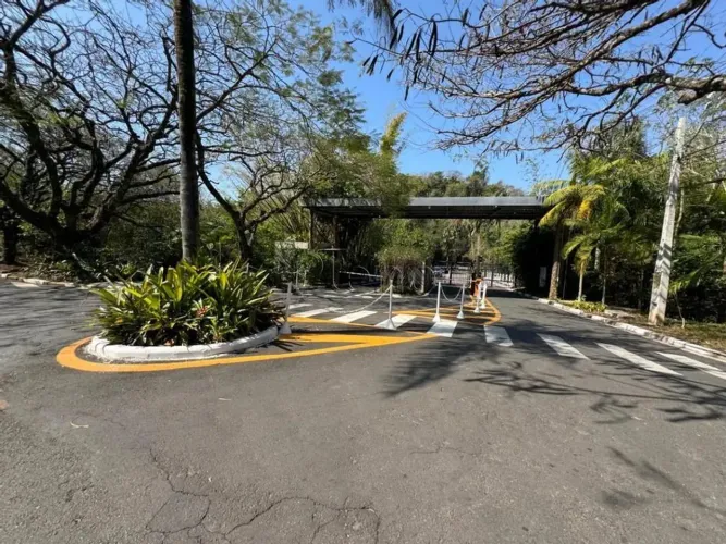 Terreno à venda em Campinas, Colinas do Ermitage (Sousas), com 999 m², Colinas do Ermitage