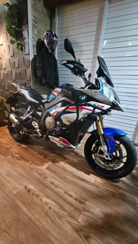 S1000XR