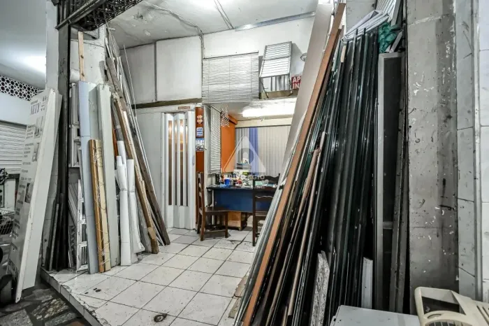 Loja dentro de galeria, no flamengo bem movimentada
